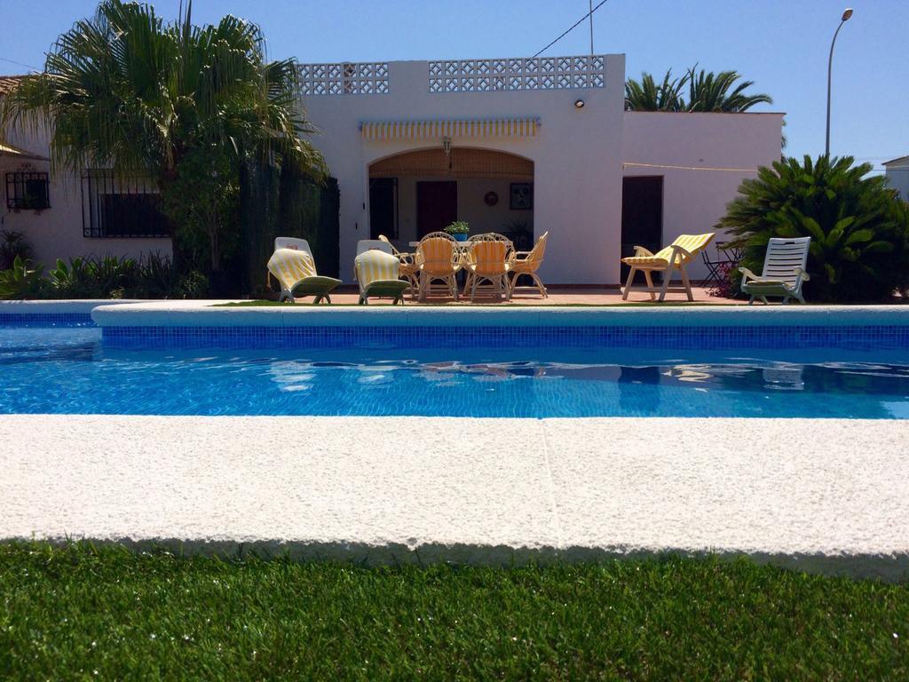 Chalet La Marina Denia Eksteriør bilde
